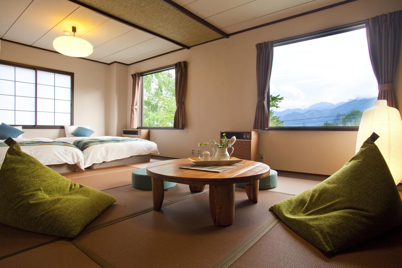 Hotel Hakuba Berghaus Отарі Екстер'єр фото