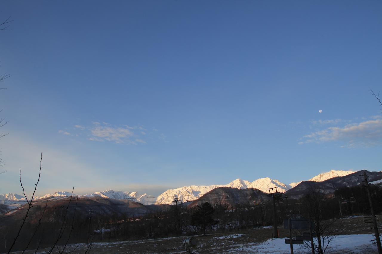 Hotel Hakuba Berghaus Отарі Екстер'єр фото