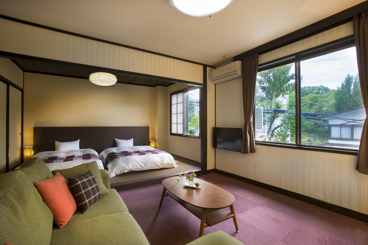 Hotel Hakuba Berghaus Отарі Екстер'єр фото